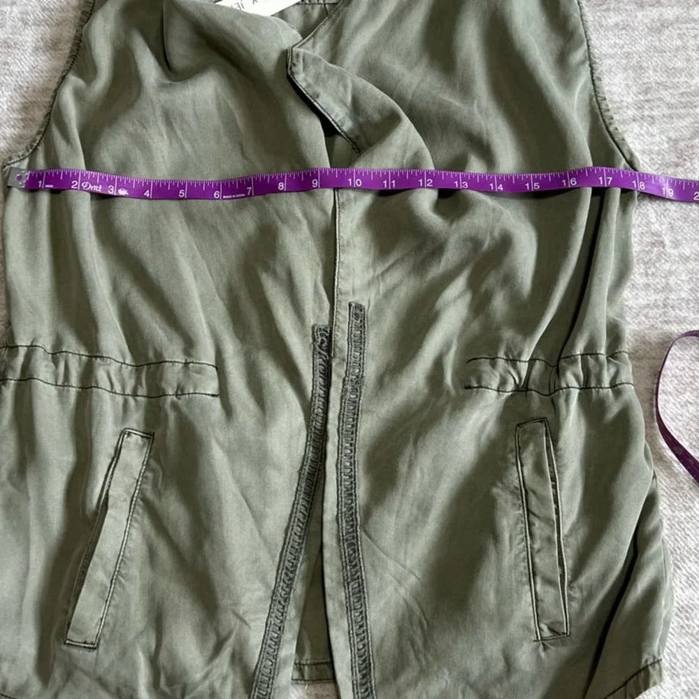 Max Jeans Army Green Sleeveless Utility Jacket Vest Tencel Womens Medium NWT